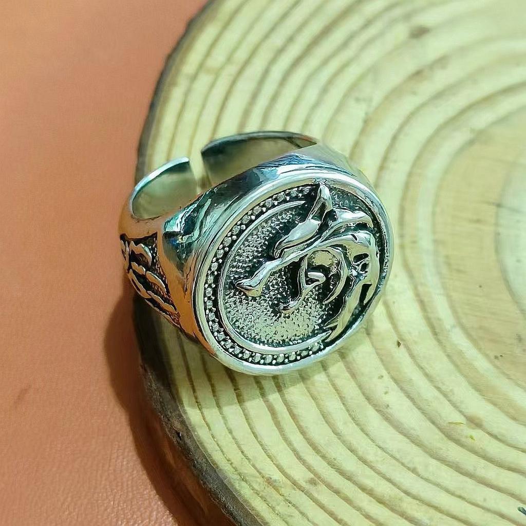 Retro Nordic Viking Wolf Head Thai Atmospheric Ring Fashion Versatile and Powerful Creative Ring