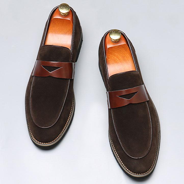 Trend New Men's Pointed Black Brown Patent Leather Casual Shoes Designer Formal Wedding Dress Penny Loafers Homecoming Footwear