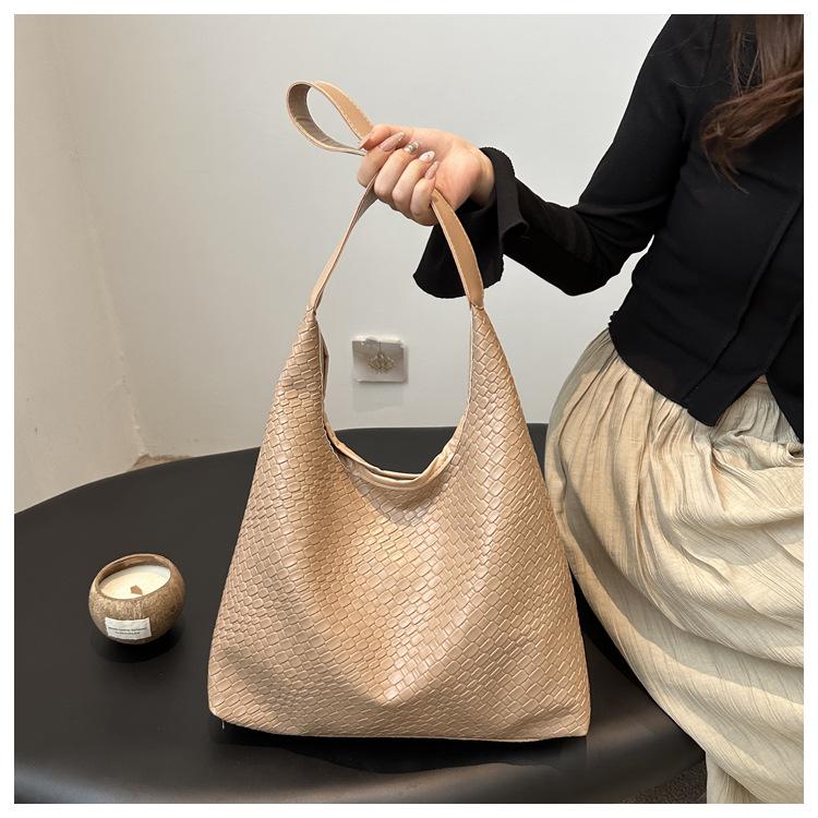 Women Retro Woven Pattern Hobo Bag, Soft PU Large Shoulder Tote Bag, Everyday Casual Handbag with Matching Mini Pouch for Work Travel