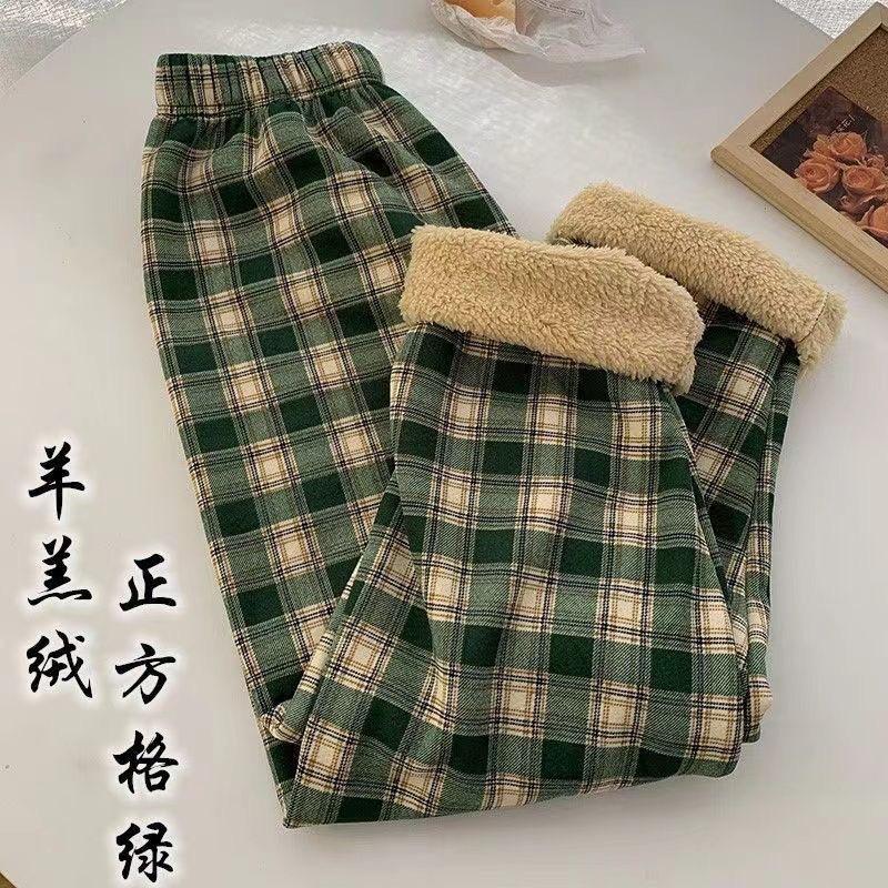 Black and white plaid pants women's autumn and winter new lamb wool wide-leg pants high waist straight Korean version of student casual pants