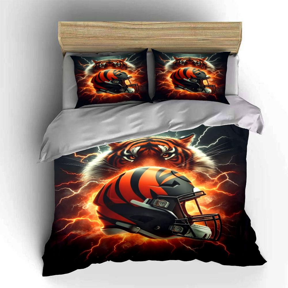 3Pcs Tiger And Football Helmet Print Bedding Set 1 Duvet Cover 2 Pillowcases For Adult And Children Luxury Gift Full Size