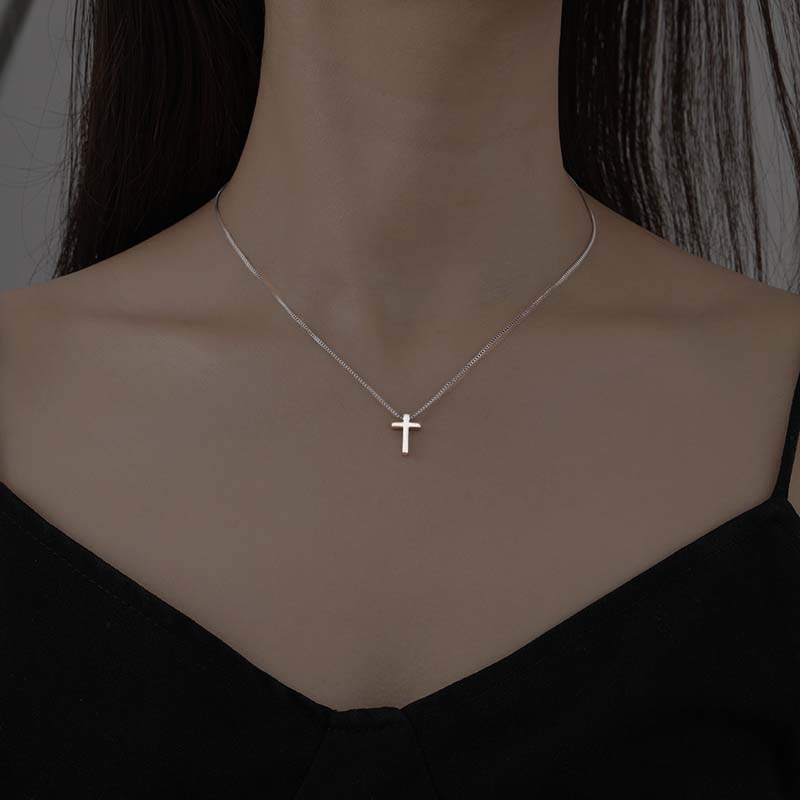 Fashion Simple Copper Color Cross Necklaces for Women Light Luxury Design Metal Zircon Geometric Clavicle Chain Choker Zircon медный
