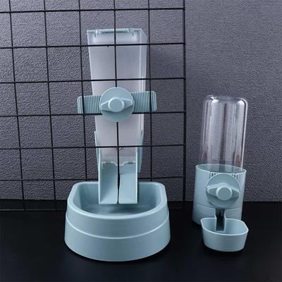 Perros – Proveedores de agua y alimento