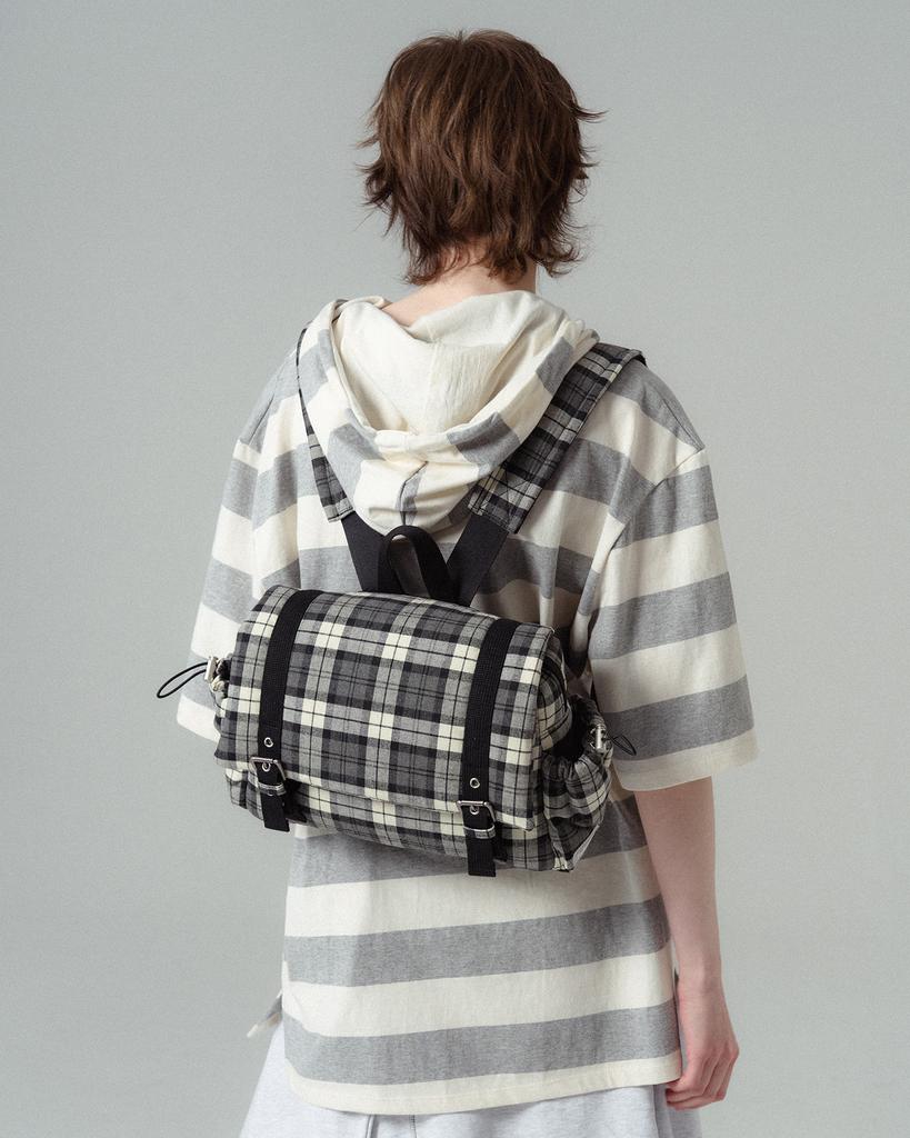 Pahisum Square Check Backpack_Ivory