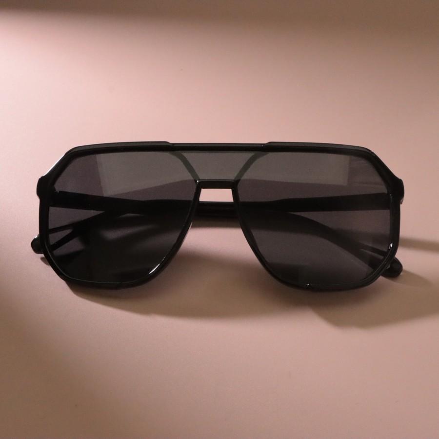 Classic Stylish Sunglasses Female Mencepai Premium Quality Comfortable Daily Wear