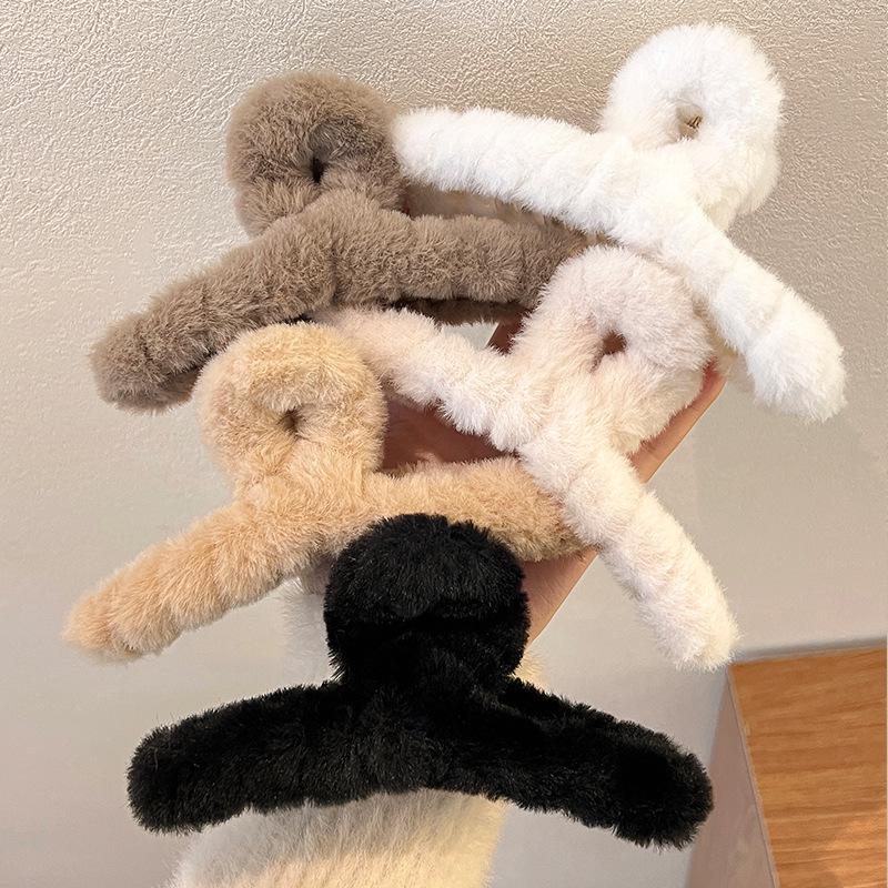 Plush Shark Hair Clip for Women - 2024 Autumn/Winter High-End Updo Accessory