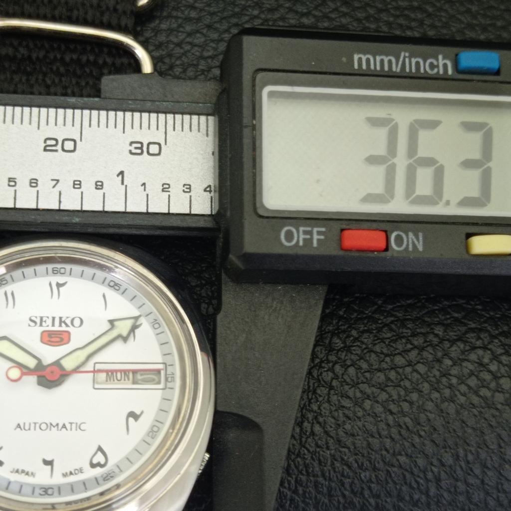 SEIKO 5 AUTOMATIC JAPAN MENS 6619A VINTAGE ARABIC WHITE DIAL WATCH a702443-5 R124-a702443