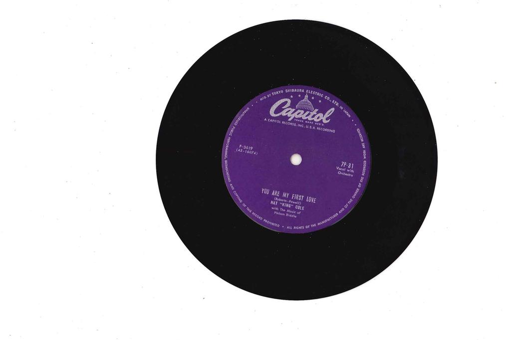 7inch Record NAT KING COLE - You Are My First Love / Ballerina F3619 CAPITOL Japan Pop Used