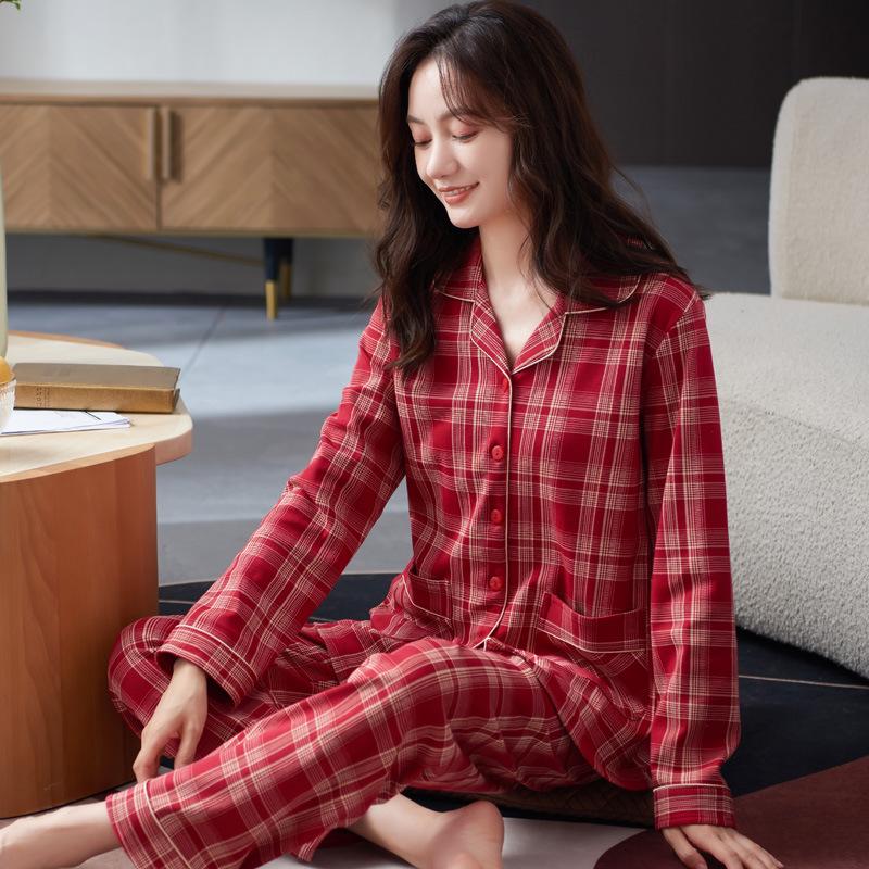 

Женский красный хлопковый пижамный комплект - Длинный рукав, Идеально подходит для весны и осени, Новый стиль 2024 года для мам среднего возраста XL for 120-140 jin