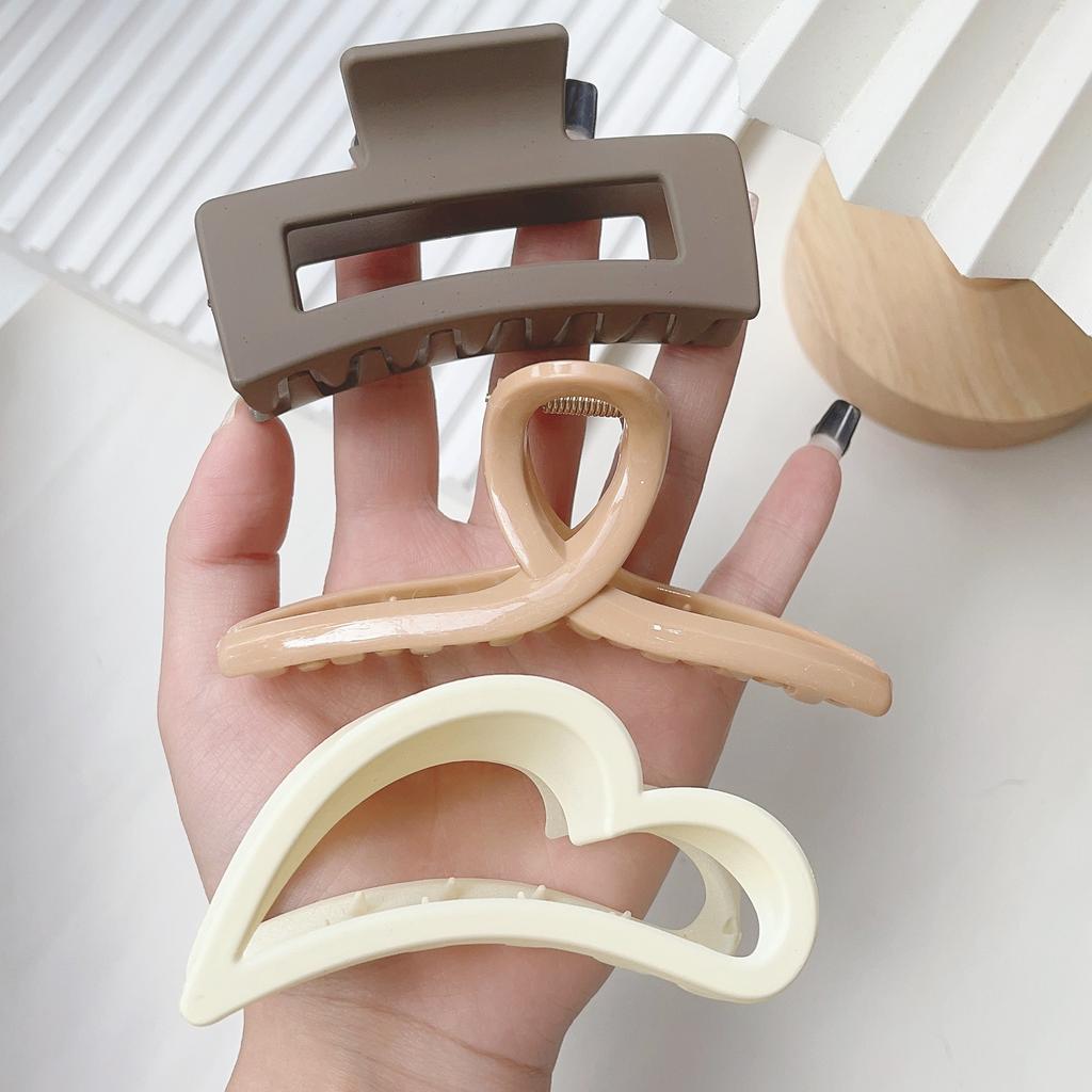 2 Pack 4.3 Inch Large Hair Clips Neutral Color Hair Claw for Women Thin Thick Curly Hair Matte Claw Clips Strong Hold Jaw Clip