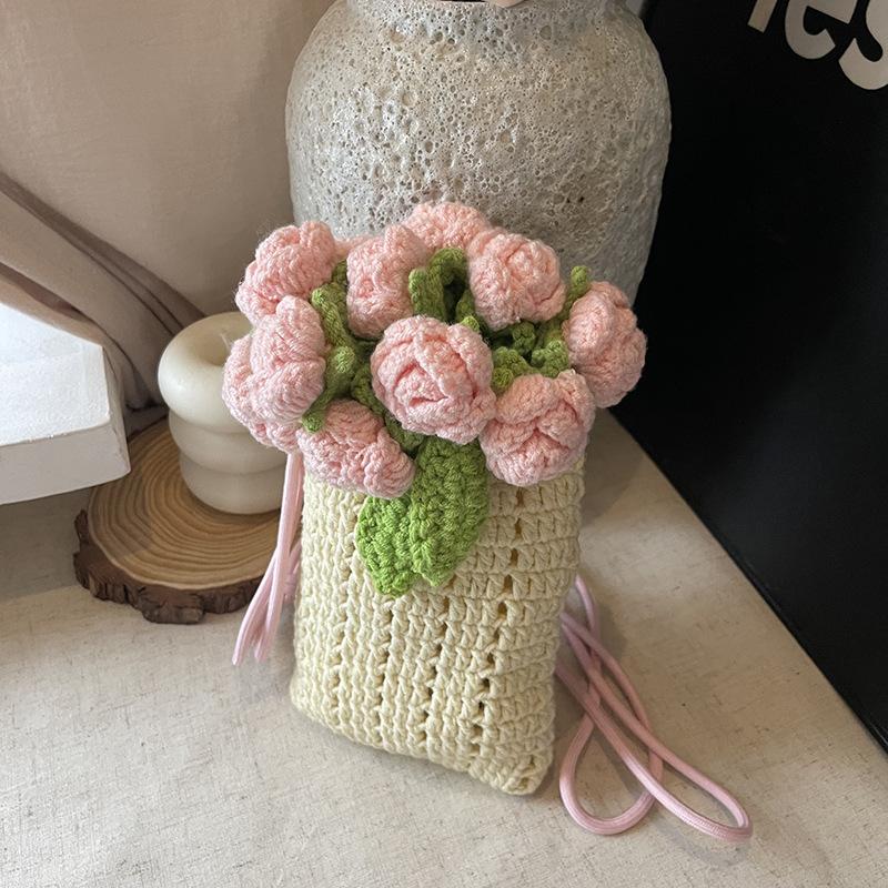 Niche Knitted Bag Women's New Flower Versatile Messenger Bag Fashionable Mini Mobile Phone Bag
