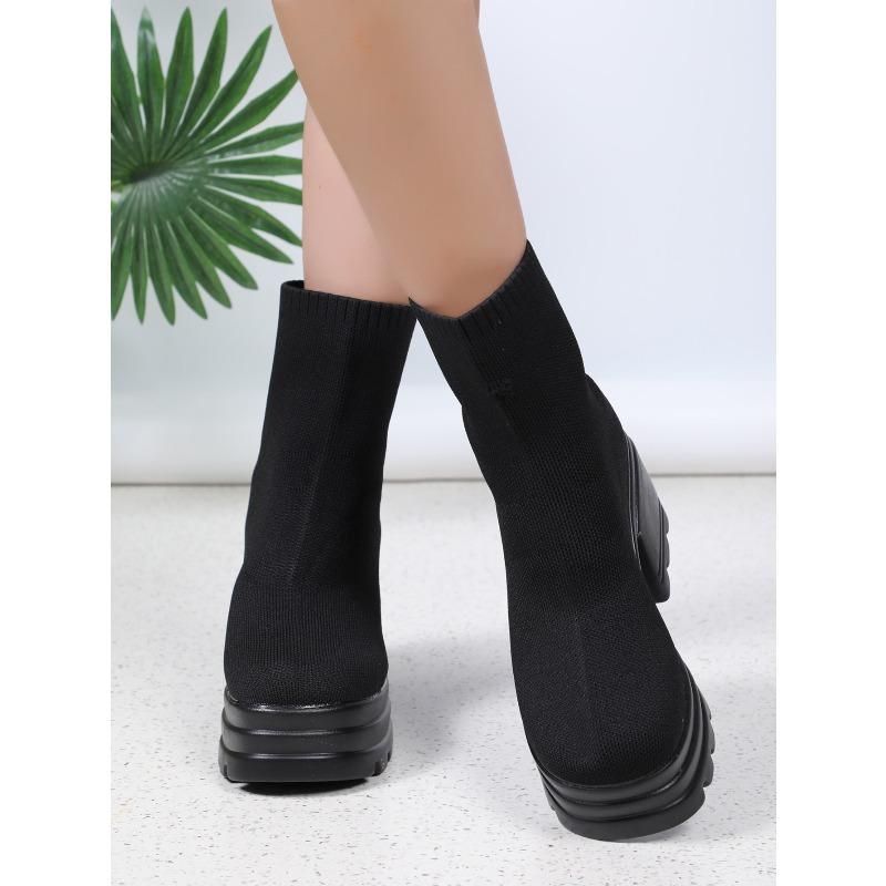 Large Size Women's Leather Boots New Style Square Head Platform High-heeled  Women Shoes Black and White Square Heel Short Boot