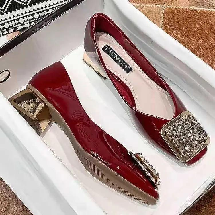 Fashion 2024 Fashion Pumps Shoes Women Medium Heel Trend Spring Summer Patent Leather Red Square Toe Shallow Mouth Women High Heels