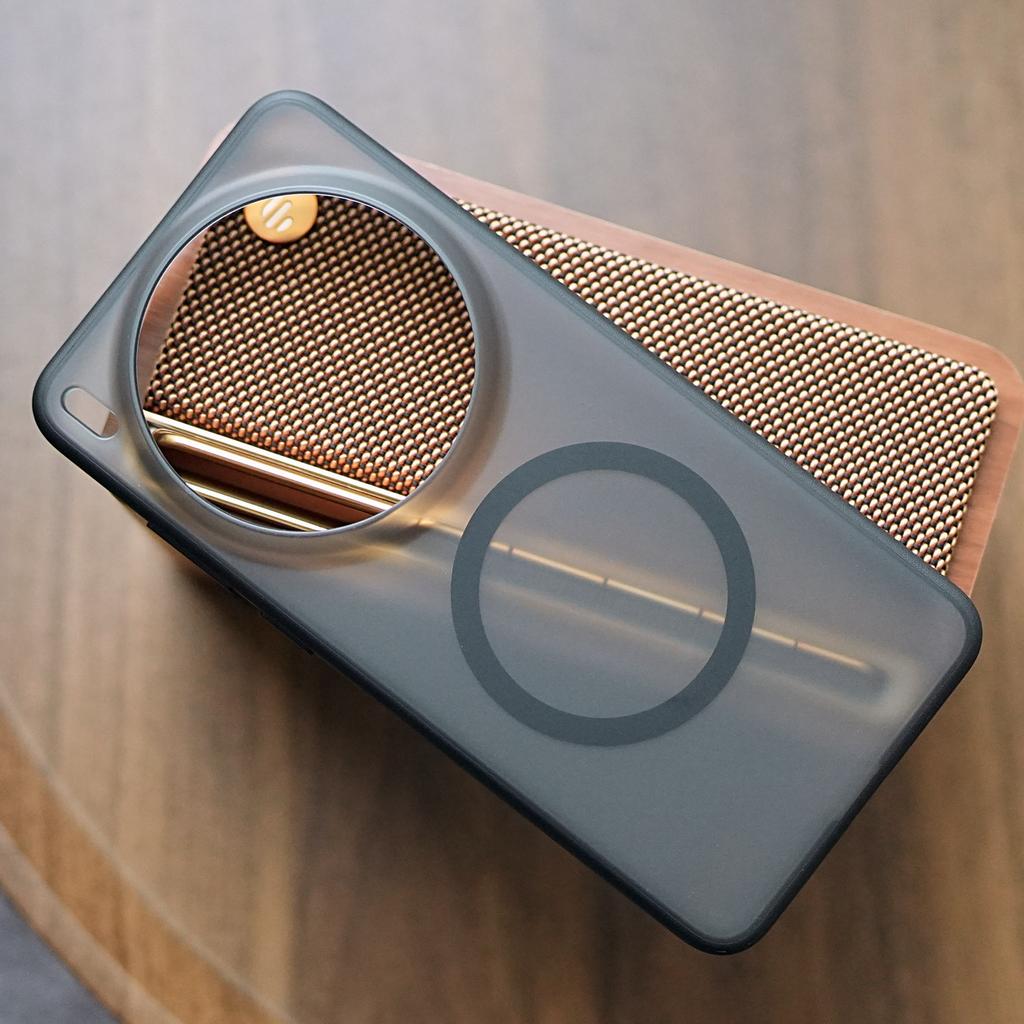 For Vivo X300 Ultra Case Fashion New Style Magnetic For MagSafe Matte Transparent Acrylic Cover Lightweight Shockproof Bumper