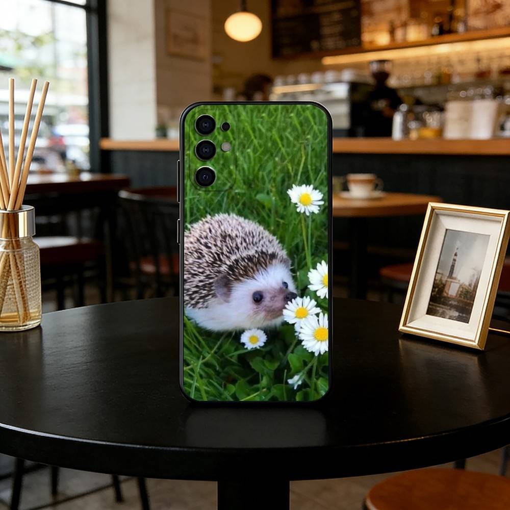 Cute hedgehog Phone Case For Samsung S25,S24,S21,S22,S23,S30,Ultra,S20,Plus,Fe,Lite,Note,10,Black Cover