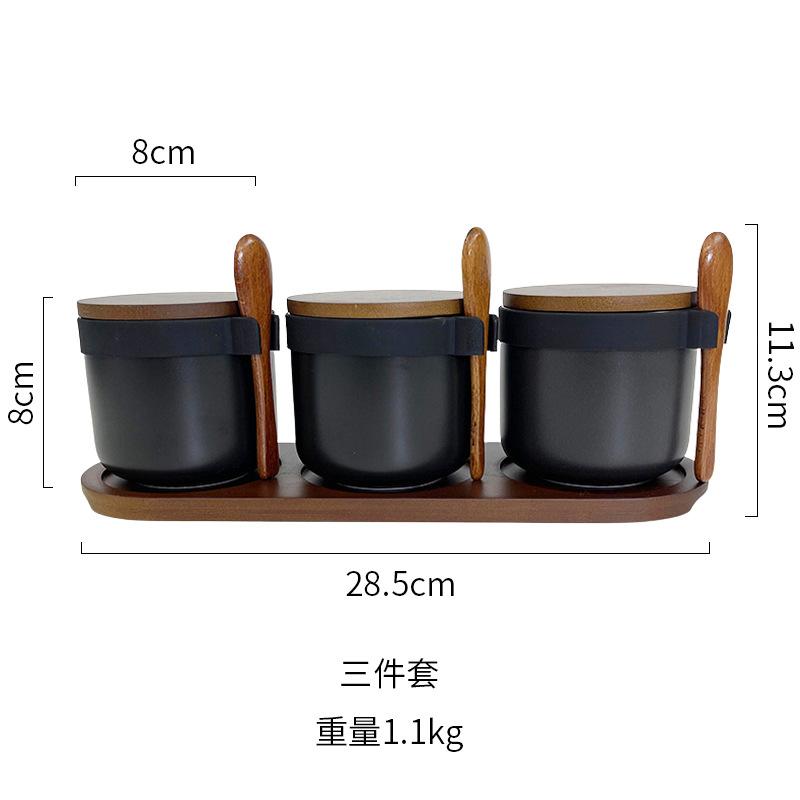 Kitchen Seasoning Tools Ceramic Seasoning Jar with Lid and Spoon Set Salt and Pepper Bottles Household Sealed Storage Jar 250ML