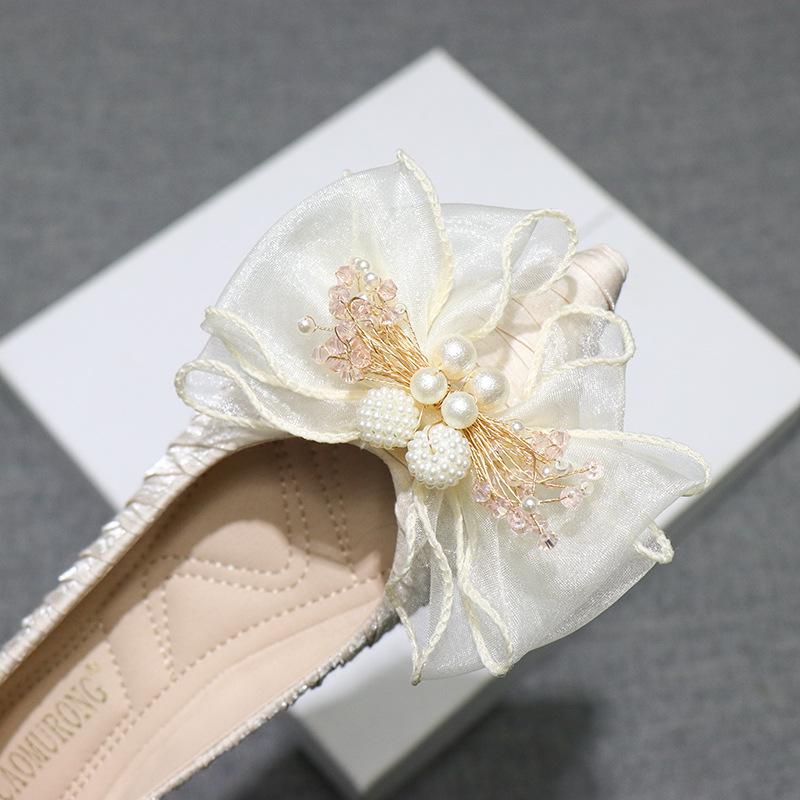 Fashion pearl beading crystal pandent flats women  silk pleated bowknot ballerina shoes woman pointed toe moccasins big size 43