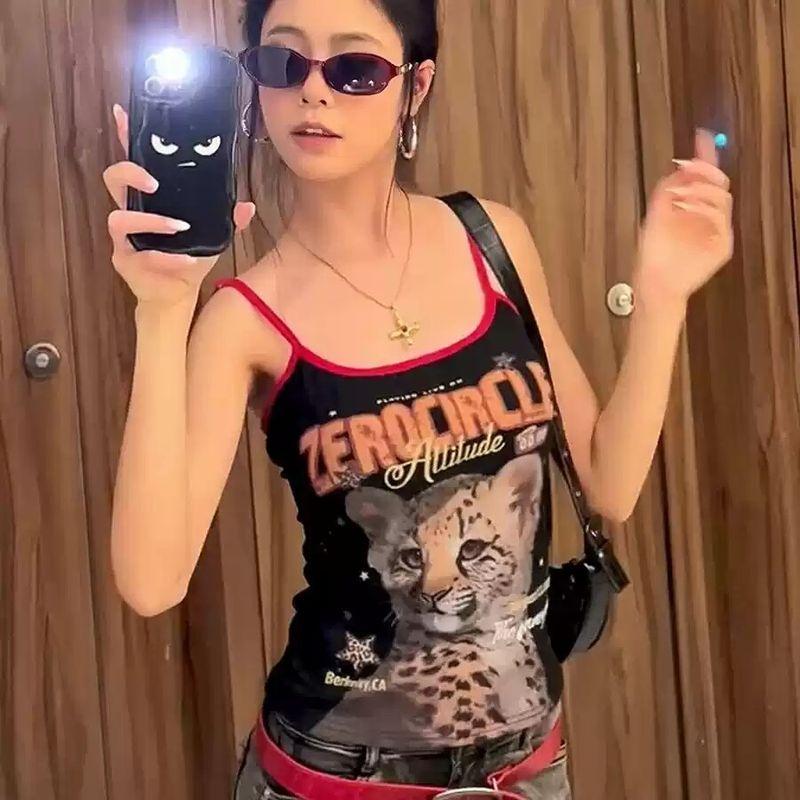 

Mo [In Stock] Print Camisole Women s Summer Silm Slimming Sense of Design Short with Chest Pad Sexy Tops Black S