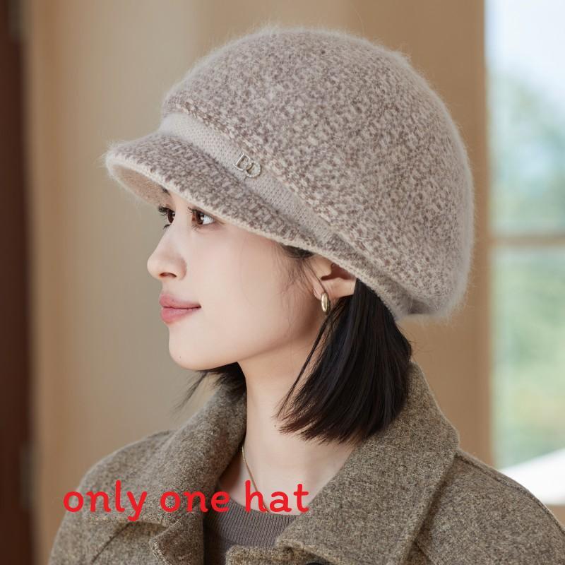 

Knit Hat For Women Winter Warmth With Fleece Lining For Casual Daily Wear Beige