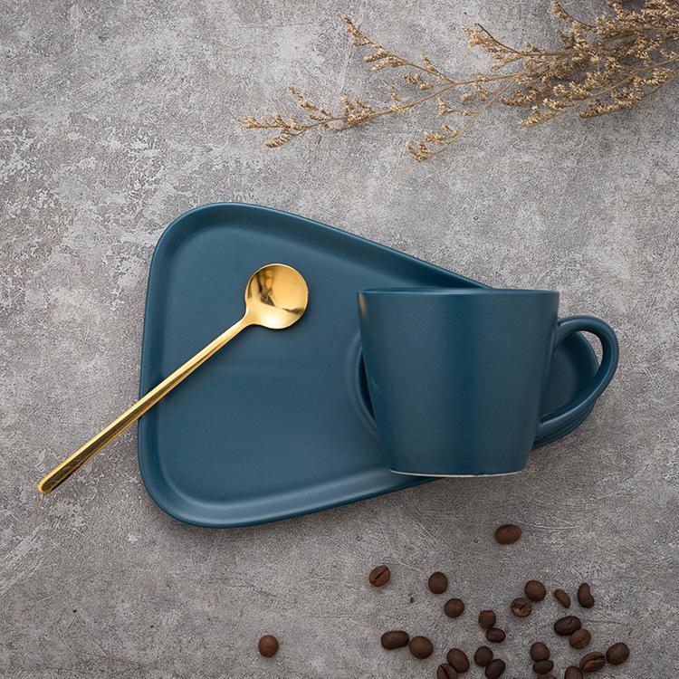 

Elegant Ceramic Coffee Cup Set with Spoon & Dessert Plate - Perfect for Afternoon Tea 240ml