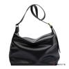 Black Bag Women's Autumn and Winter New Fashionable Large-capacity Shoulder Messenger Bag Casual Versatile Commuter Tote Bag