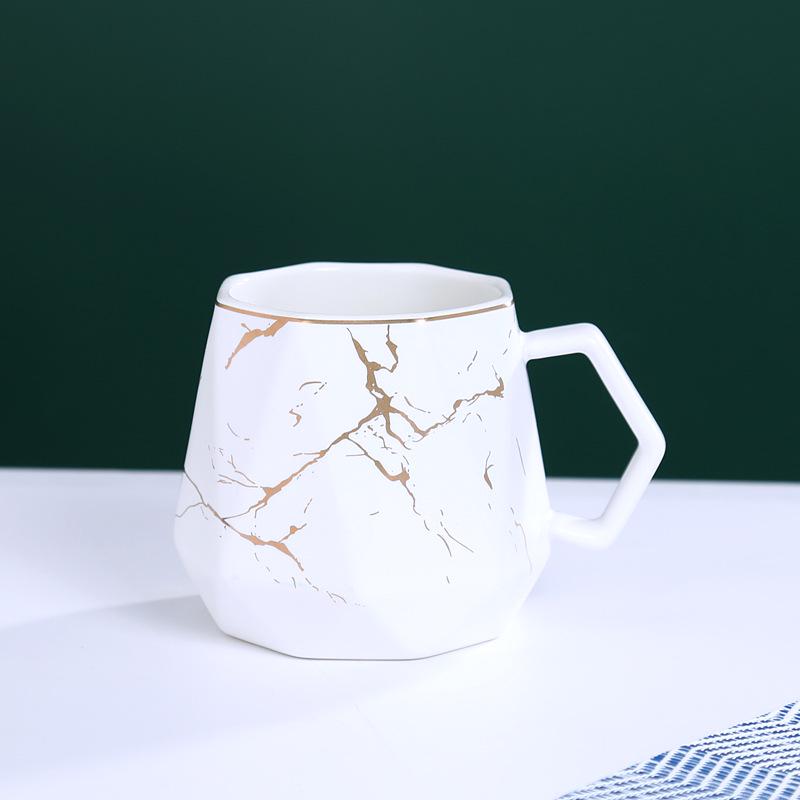 Marble Pattern Couple s Mug Set with Lid & Spoon - Gift Boxed Ceramic Cups 301-400ml белый