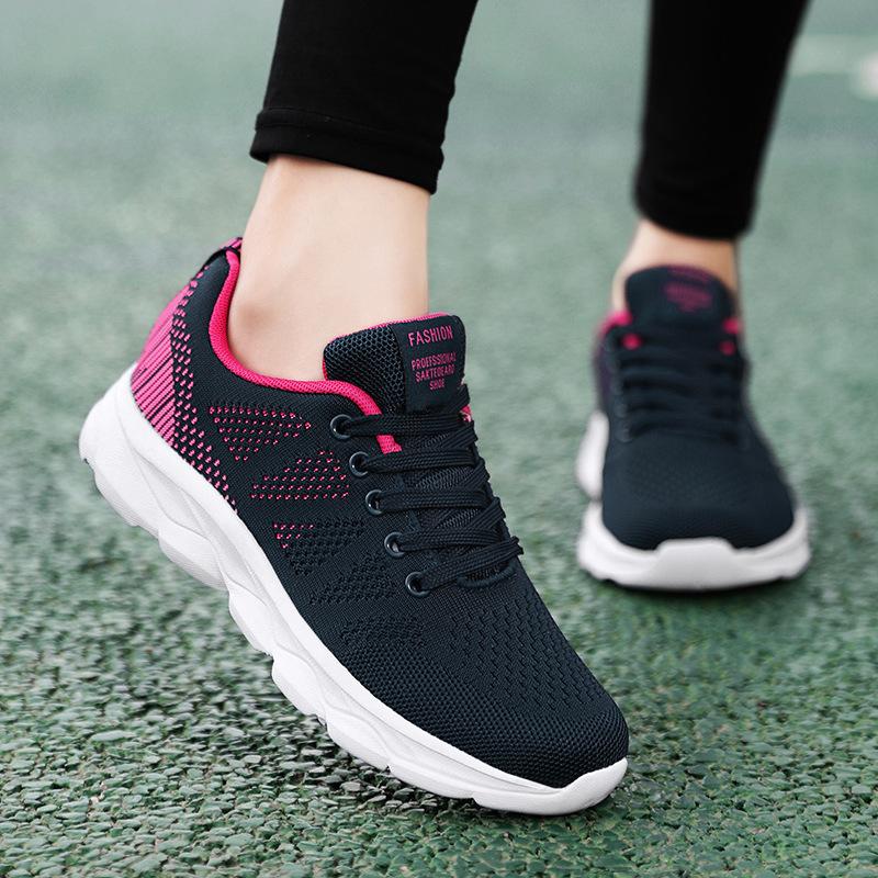 Spring and Autumn Women's Shoes Mesh Breathable Sneakers Women's Walking Casual Travel Shoes Lightweight Flying Weaving Student Running Shoes