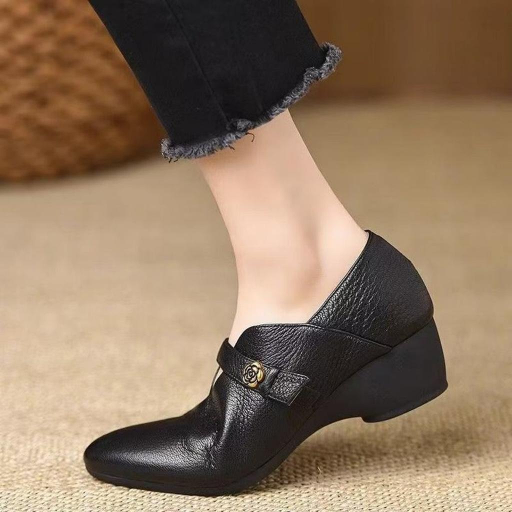 Zapatos de Tacón Cómodos de Punta Afilada para Mujer, Otoño Nuevos Zapatos de Suela Blanda, Zapatos de Cuero Pequeños, Zapatos de Un Pie