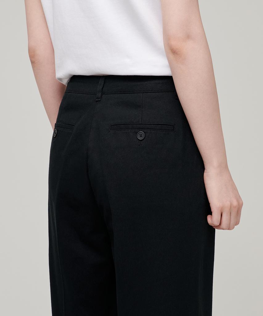 MUSINSA STANDARD WOMAN Women'S Tapered Chino Pants [Black]