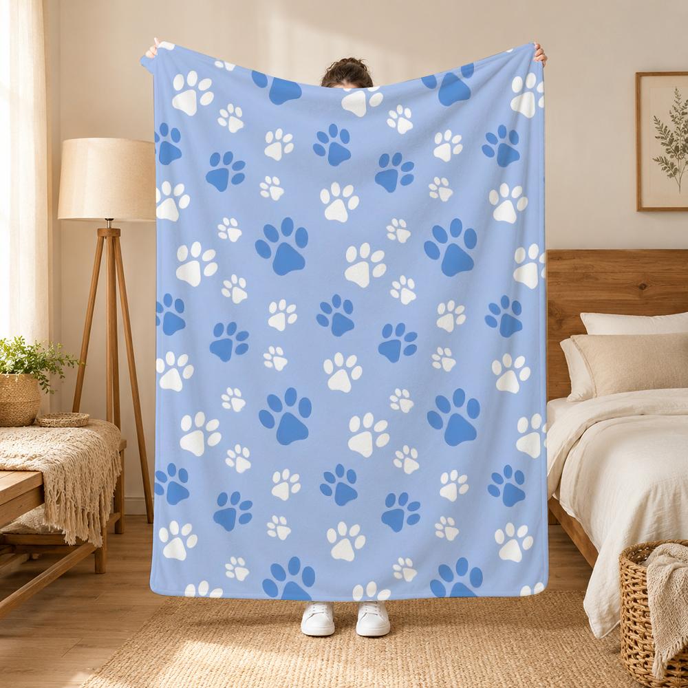 Dog Paw Prints Dog Pattern Throw 240g Flannel Blanket, Suitable for Sofas, Beds, Offices, Exquisite Gift Blankets