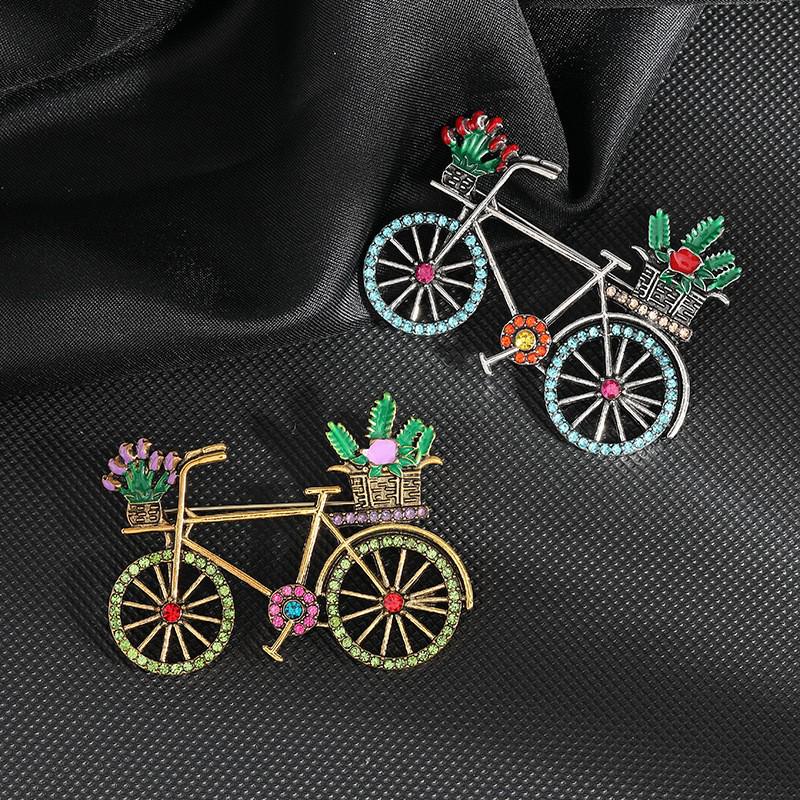 Vintage Rhinestone Bicycle Brooch: High-End European & American Retro Pin with Anti-Exposure Design