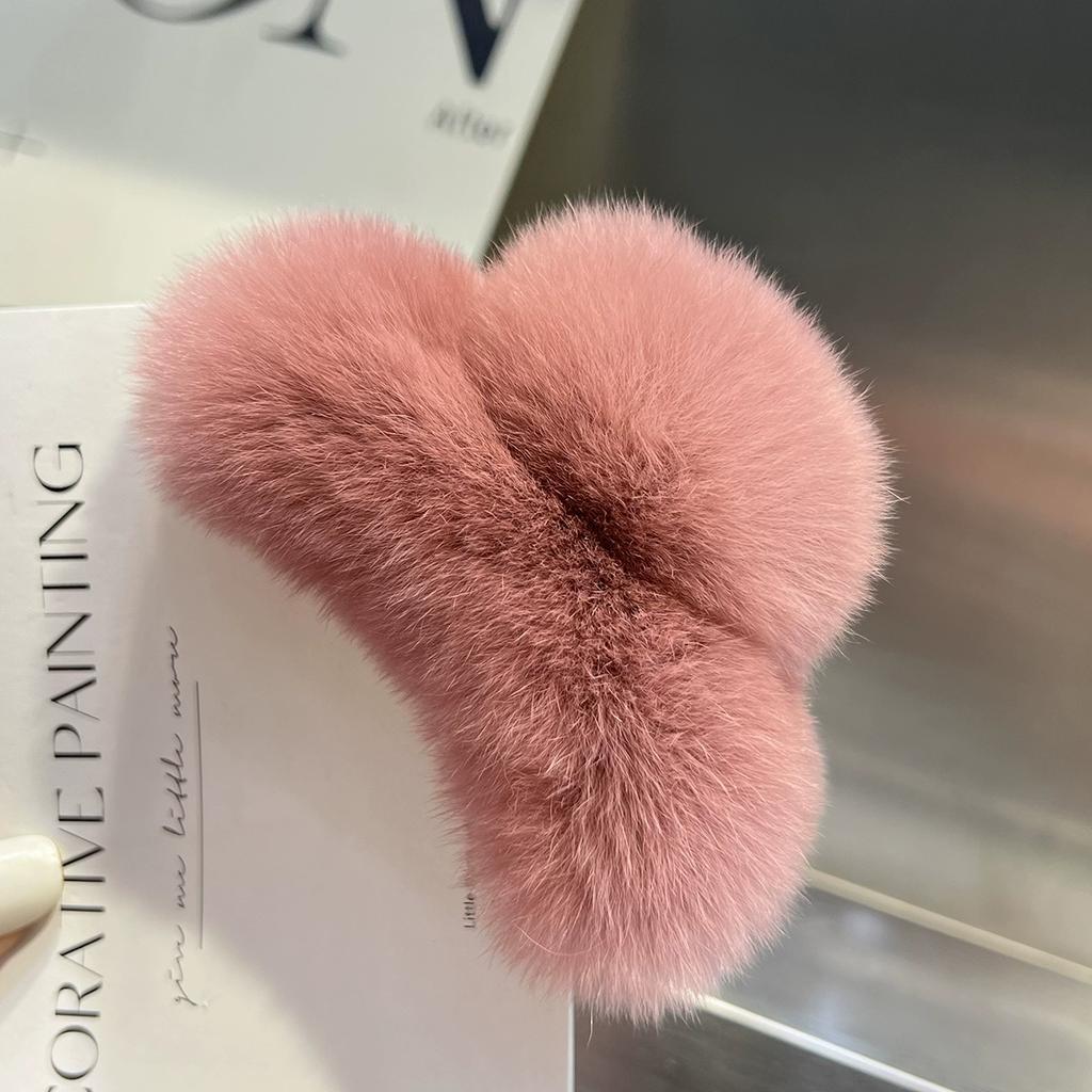 Real Rex Rabbit Hair Small Grab Clip Female Autumn and Winter Hairy Back Head Disc Claw Internet Celebrity Shark Clip Headgear Hairpin