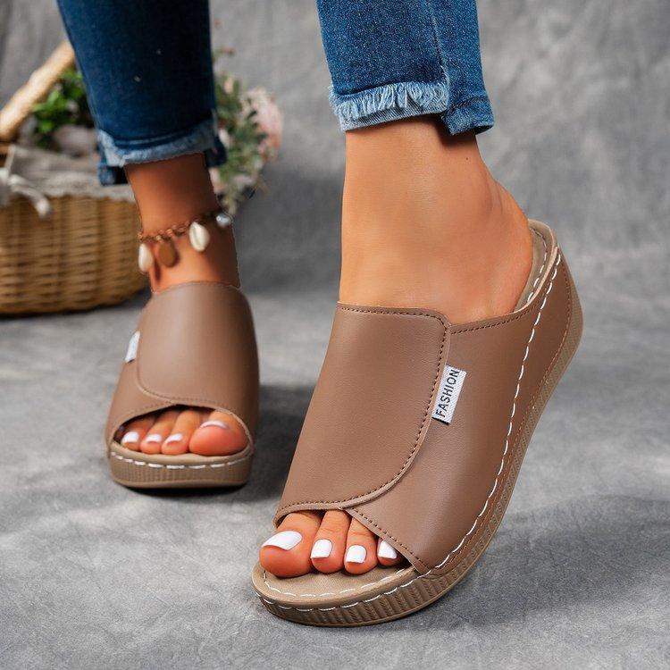 Fashion 2025 New Women Wedge Slippers Summer Fashion Slippers Open Toe Breathable Sandals Comfortable Buckle Woman Shoes Slides Women