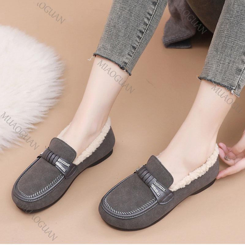 Fashion 2025 Winter New Women's Casual Warm Flats Mom Shoes Flat Bottom Slip on Comfortable Versatile Daily Suede Solid Cotton Shoes
