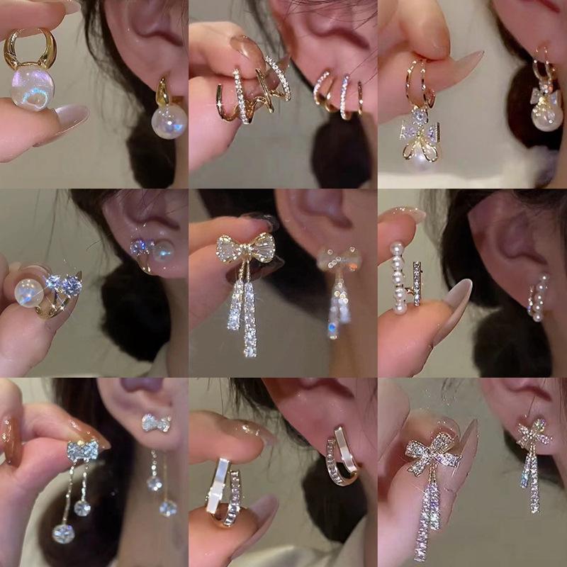 Trendy Korean Rhinestone Minimalist Earrings - New Women's Fashion & TikTok Style
