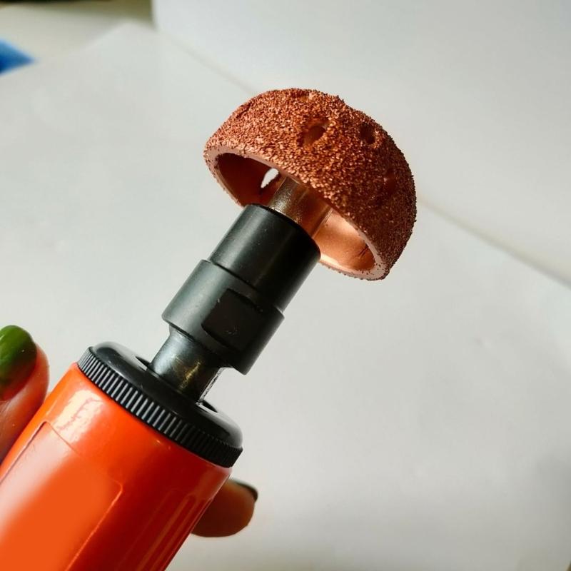 Kit di riparazione per forature di pneumatici senza camera d'aria per motociclette e auto, strumento per pneumatici, strumento di riparazione di emergenza per pneumatici, rullo, ruota tampone per pneumatici, raschietto