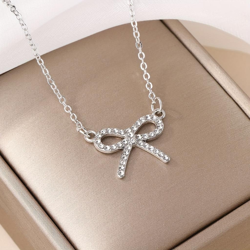 Geometric Butterfly Bow Pendant Necklace Lightweight Trendy Elegant Jewelry for Women
