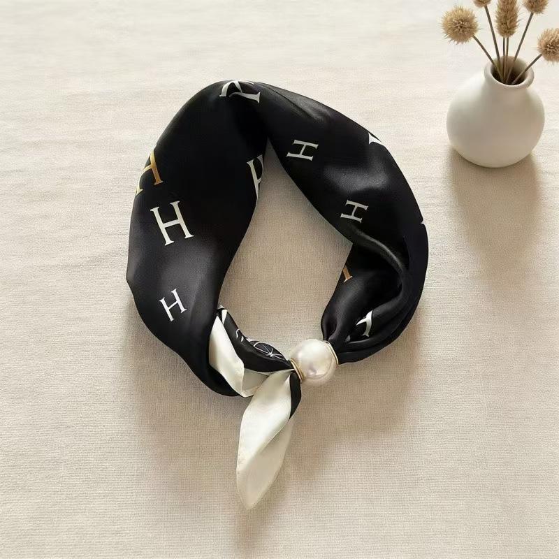 Thin Pearl Necklace with Magnetic Clasp, Lazy-style Silk Scarf, Women's Pendant Scarf, Collarbone Chain