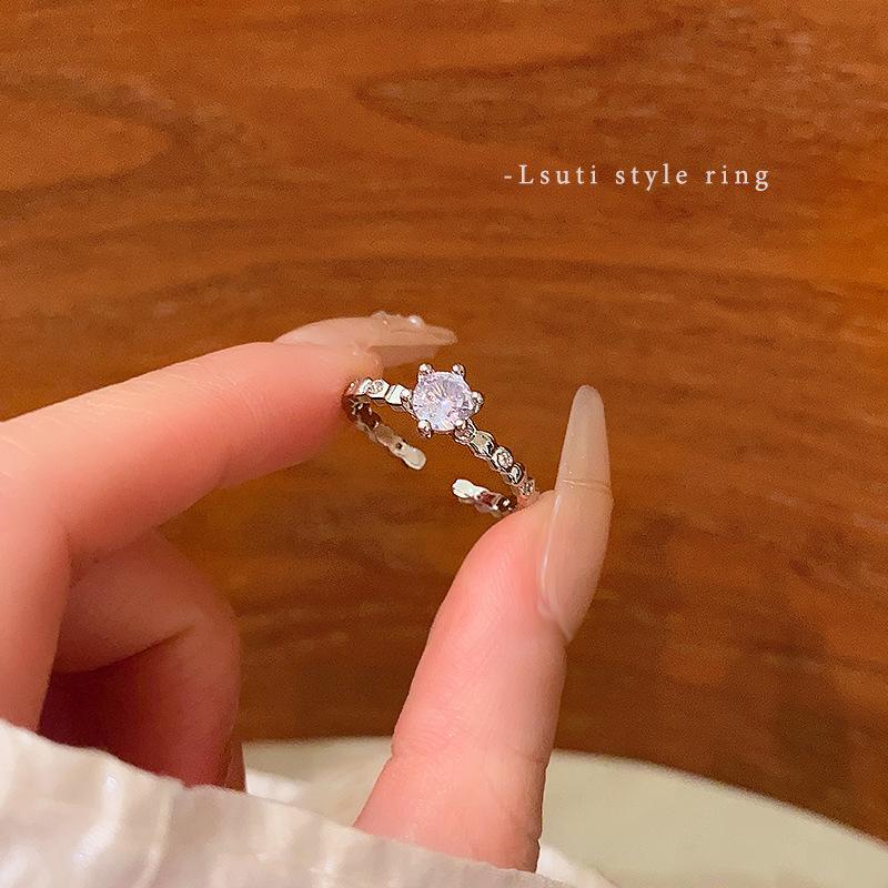 Korean Luxury Zircon Pearl Bow Ring - Vintage Niche Design, Women's Open Hand Jewelry