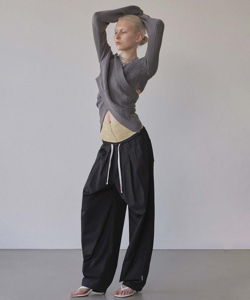 SCULPTOR Bed To Go Pintuck Pants Black