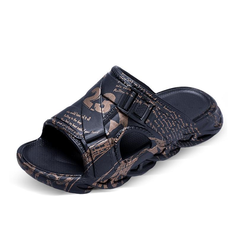 

Slippers men s summer new indoor and outdoor wear Guochao one-word drag soft bottom stepping on shit feeling thick bottom beach sandals casual 44