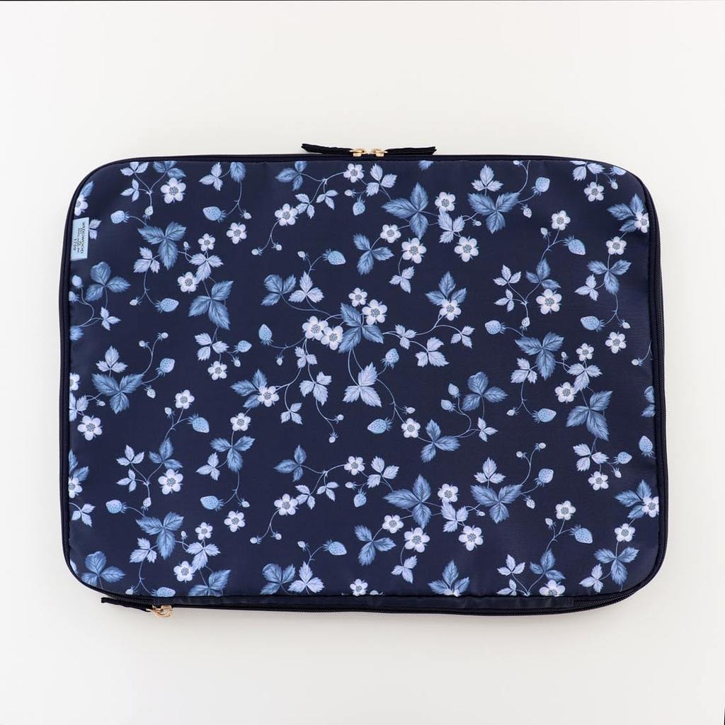 Wedgwood Large Storage/Travel Pouch (2-3 Nights), with Compression Zipper, Strawberry and Ink Blue (Navy), Women's, 001254-0001-02