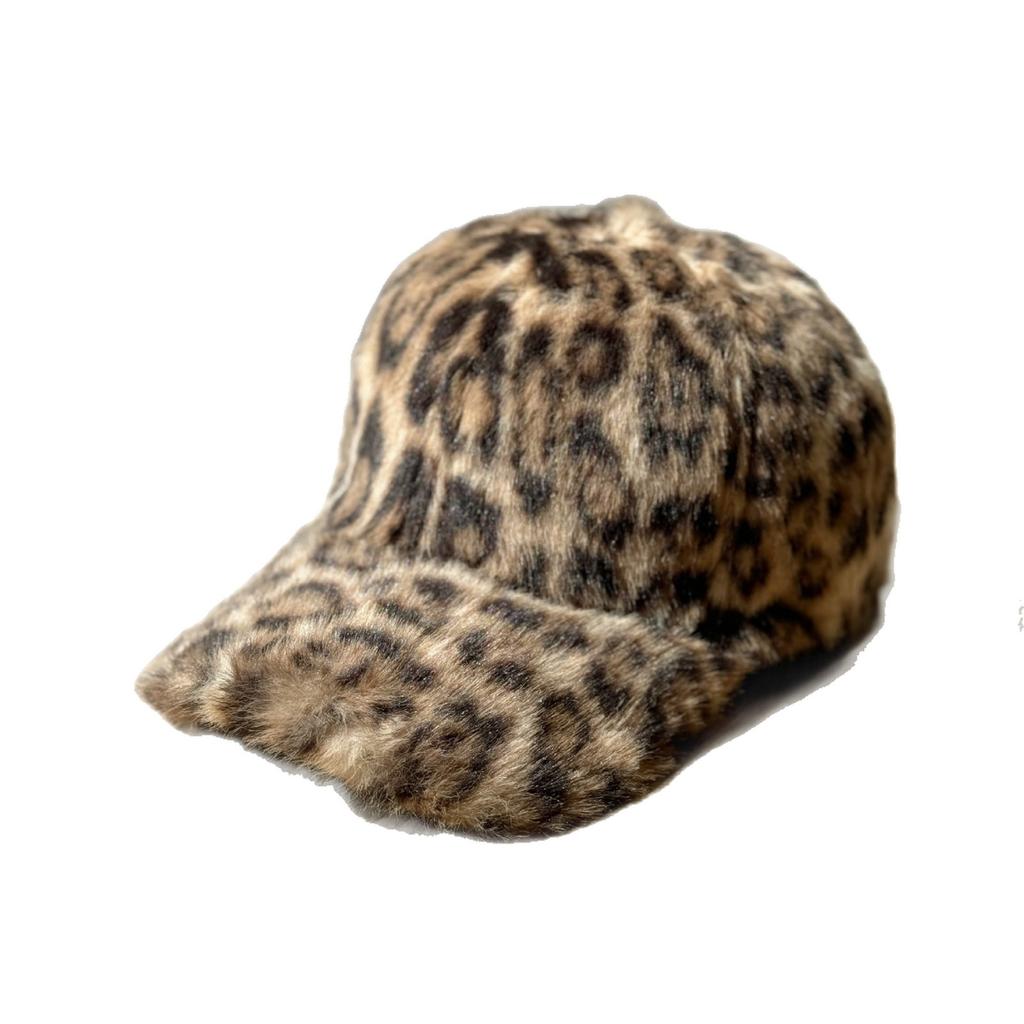 Korean-style leopard print baseball cap for women, warm and versatile for autumn and winter, fashionable and trendy, makes the face look smaller,