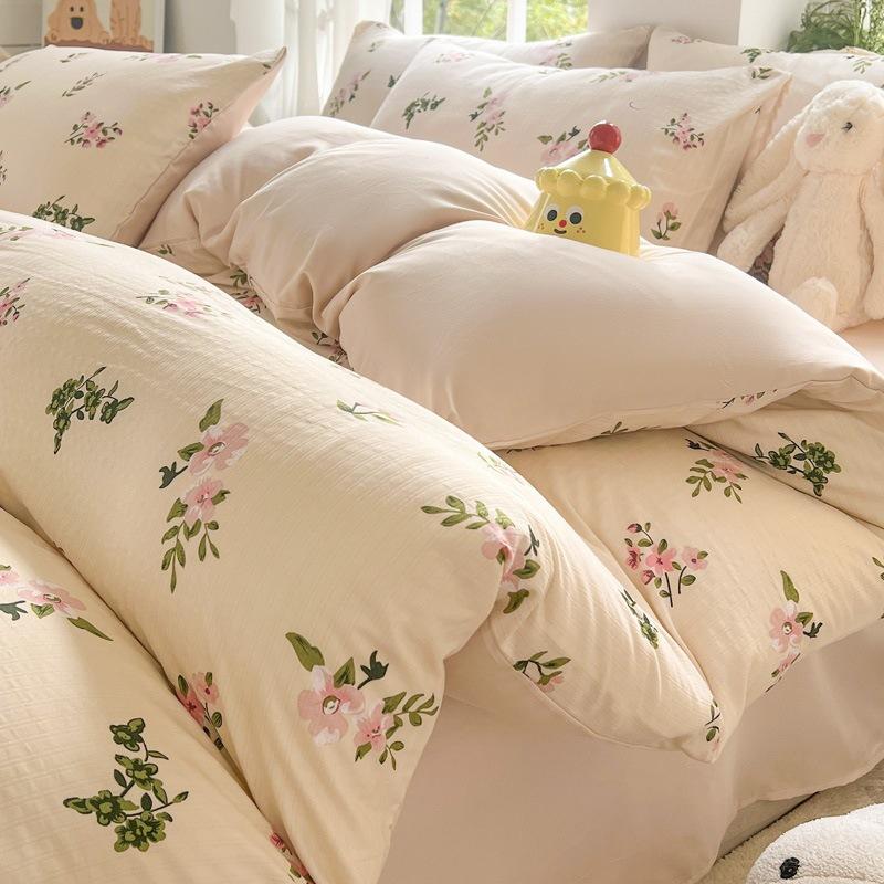 A Type Small Fresh Four-piece Set Ins Household Bed Sheet Quilt Cover Washed Cotton Double-layer Yarn Quilt Cover Bedding Three-piece Set