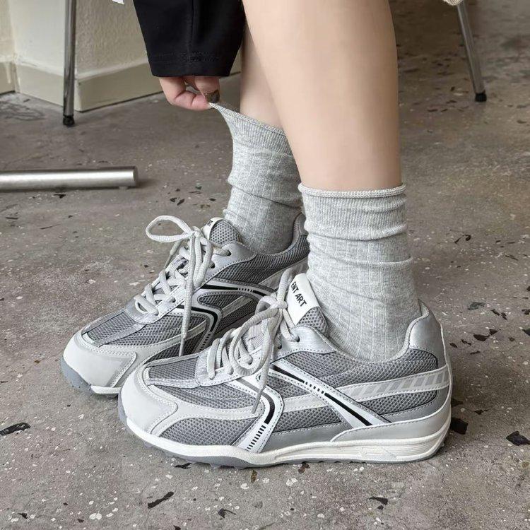 Look good~ Leather breathable mesh inner height increase German training shoes women's 2025 autumn new models show feet small sports Forrest Gump shoe