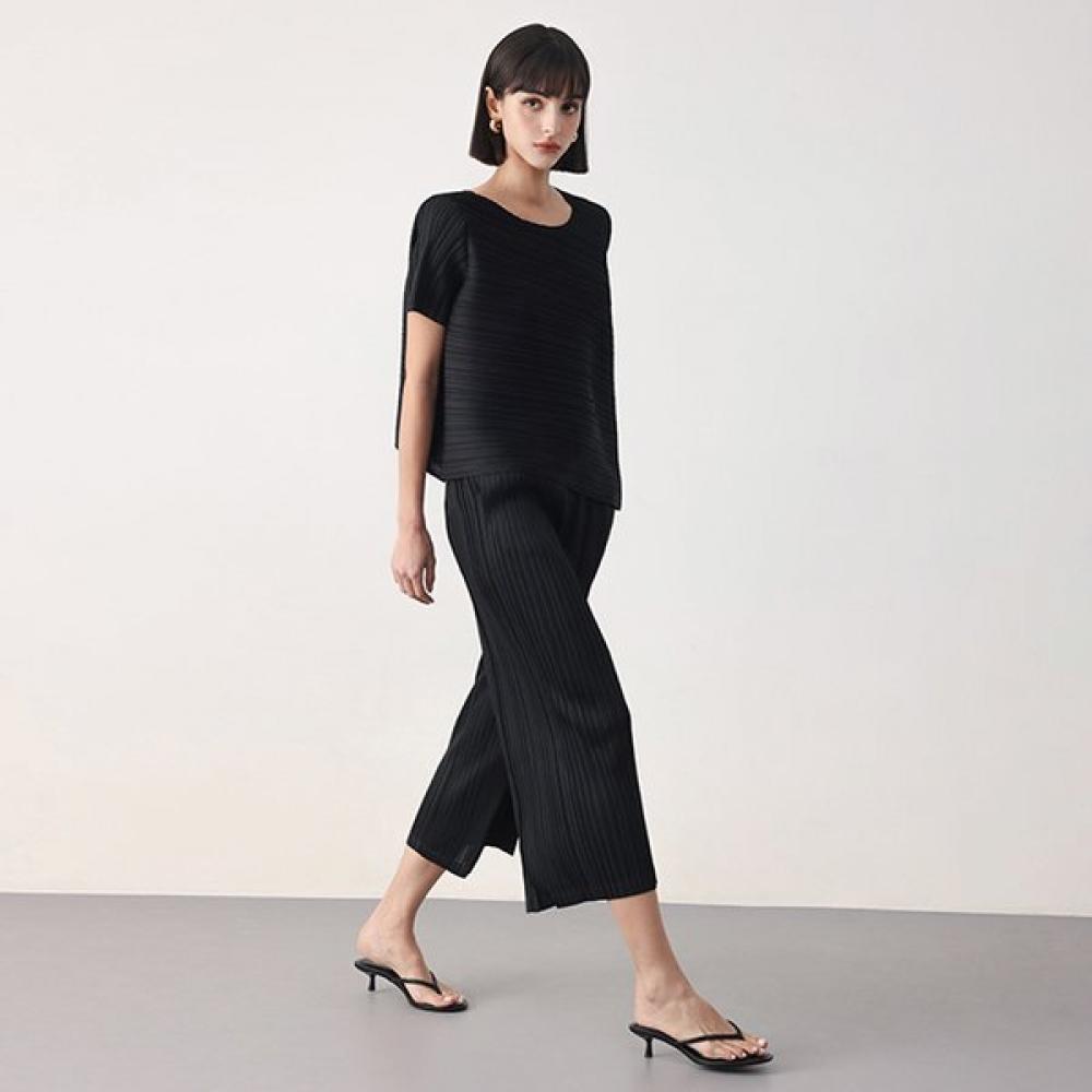 

Brandname Pleats Mood Slash Pants Set FREE/BLACK