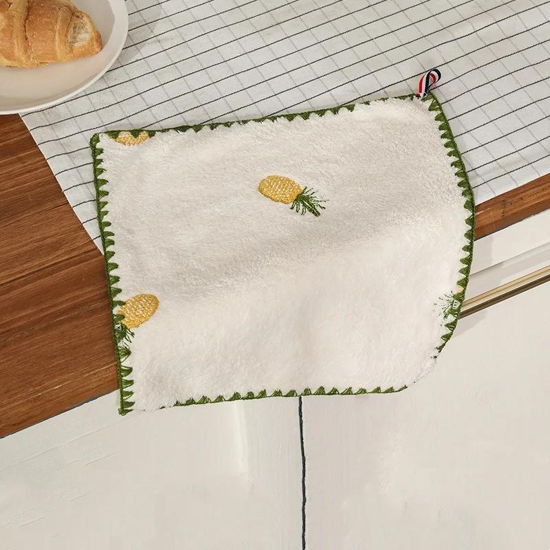 

Fruit Embroidery Hand Towel Super Soft Absorbent Hanging Towels Quick Dry Kitchen Bathroom Washcloth Children Small Square Towel белый