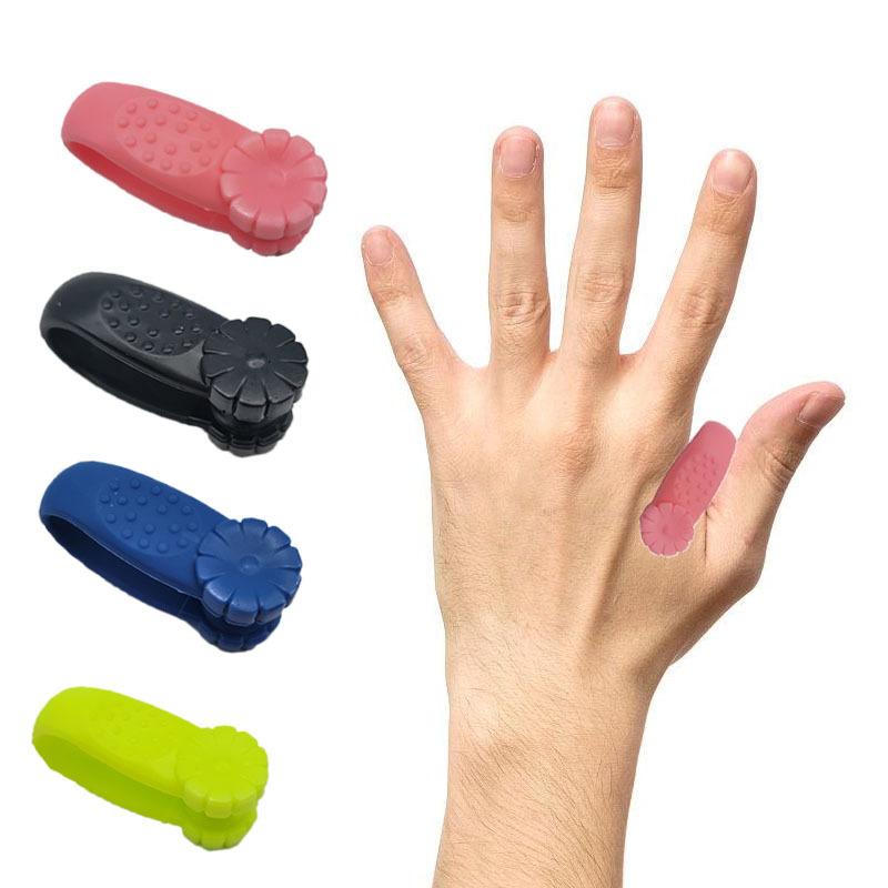 Plum Blossom Finger Joint Masážní klip Tiger Point Masážní spona na ruce Meridian Massager Akupresurní klip pro palce Bolesti hlavy Krevní oběh