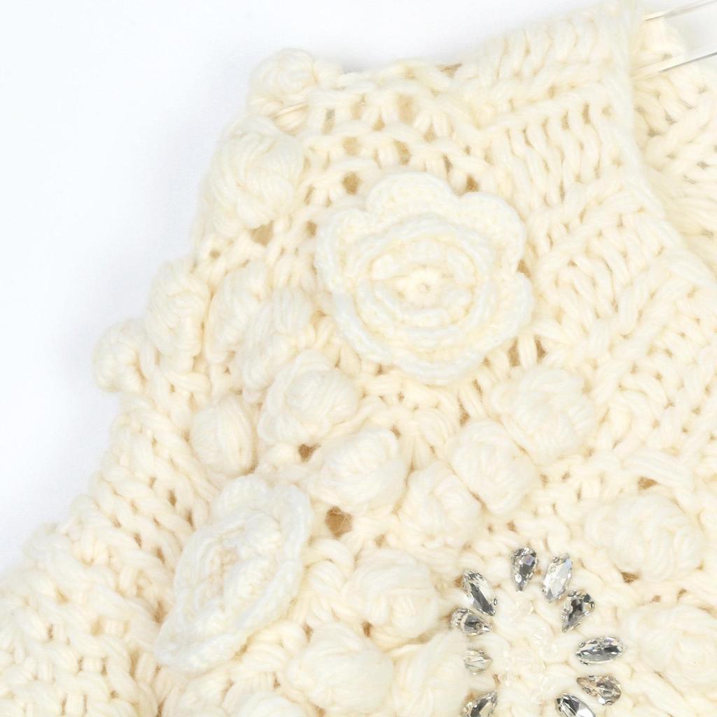 Handmade Three-Dimensional Crochet Flower Cardigan Sweater for Women – Perfect for Autumn and Winter