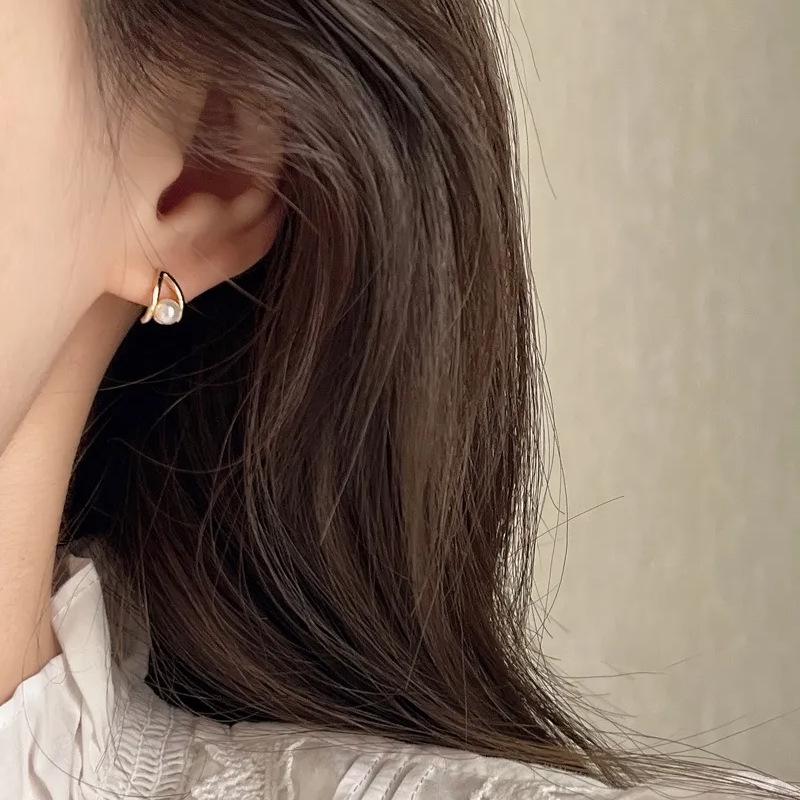 Elegant Small Pearl Water Drop Stud Earrings - Versatile, Delicate, and Stylish